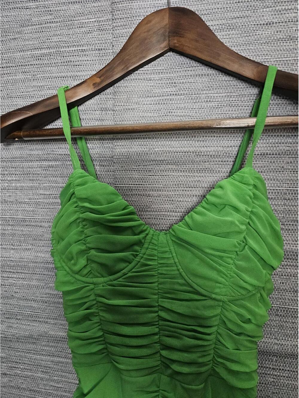 Hours Dress Green Womens Size M Body Con